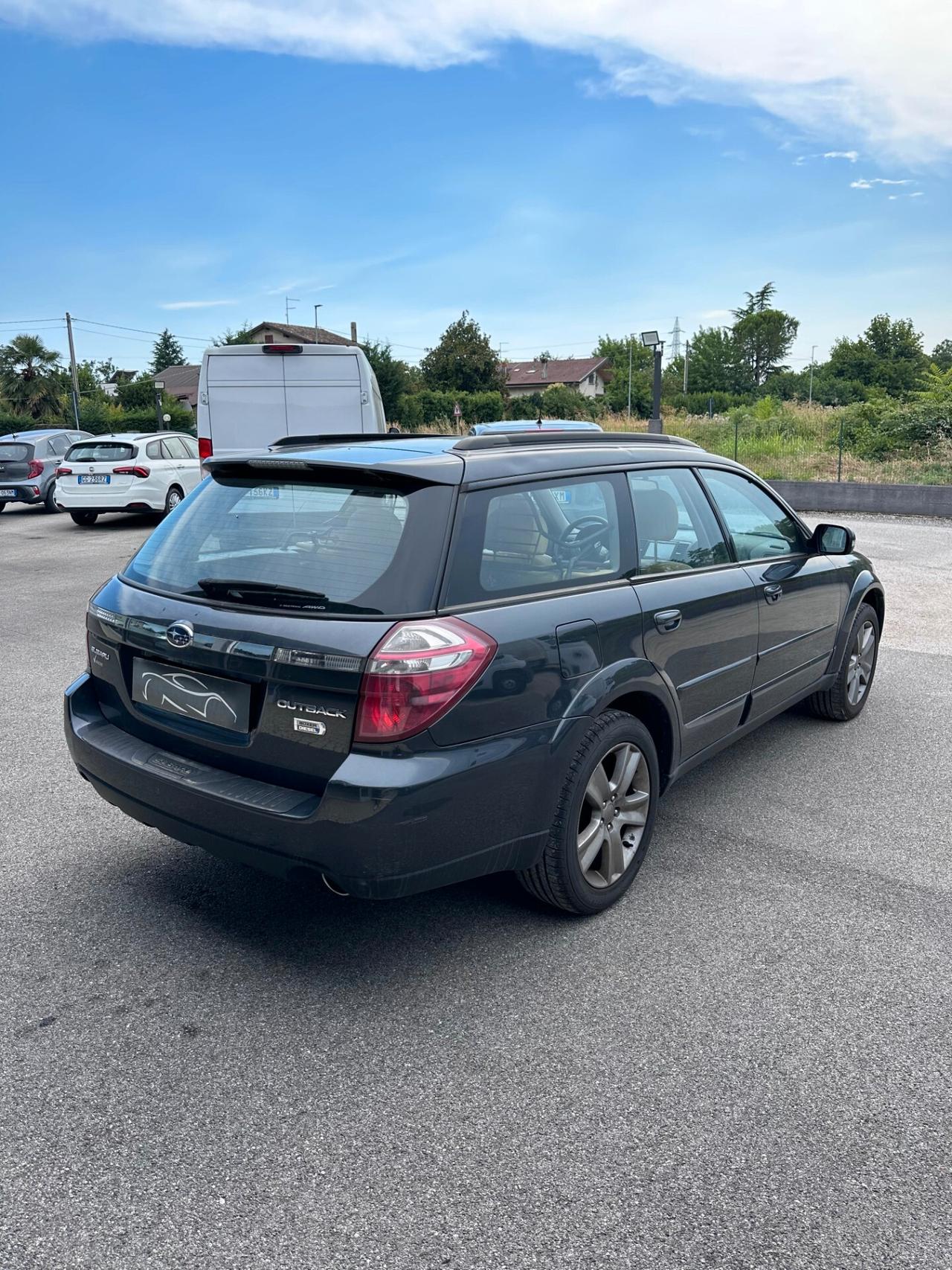 Subaru OUTBACK 2.0D 16V CM