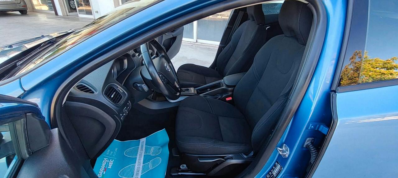 Volvo V40 1.6D Cross Country "AUTOMATICA"