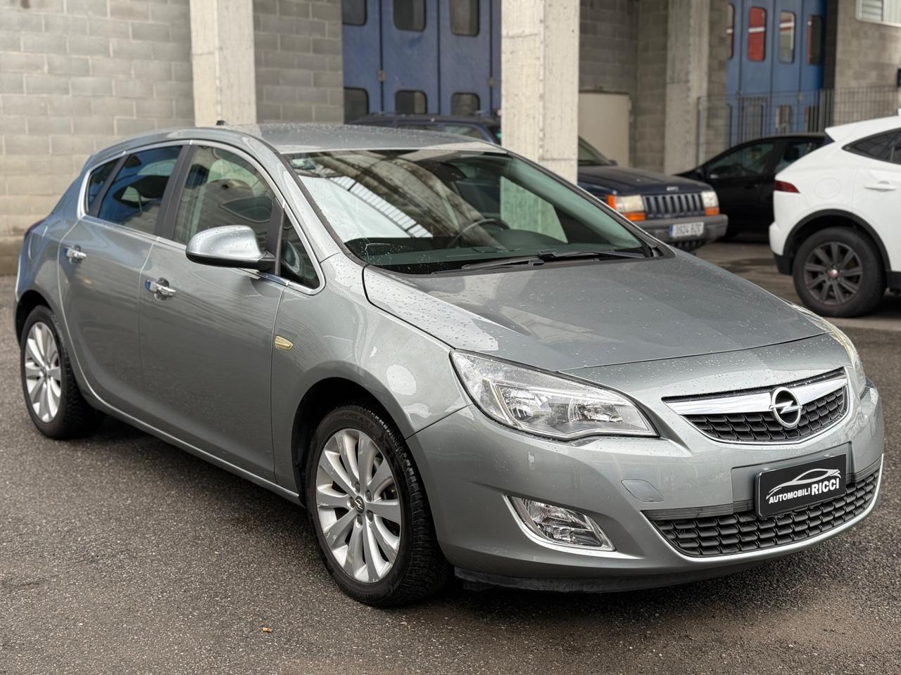 Opel Astra 1.4 100CV 5 porte GPL