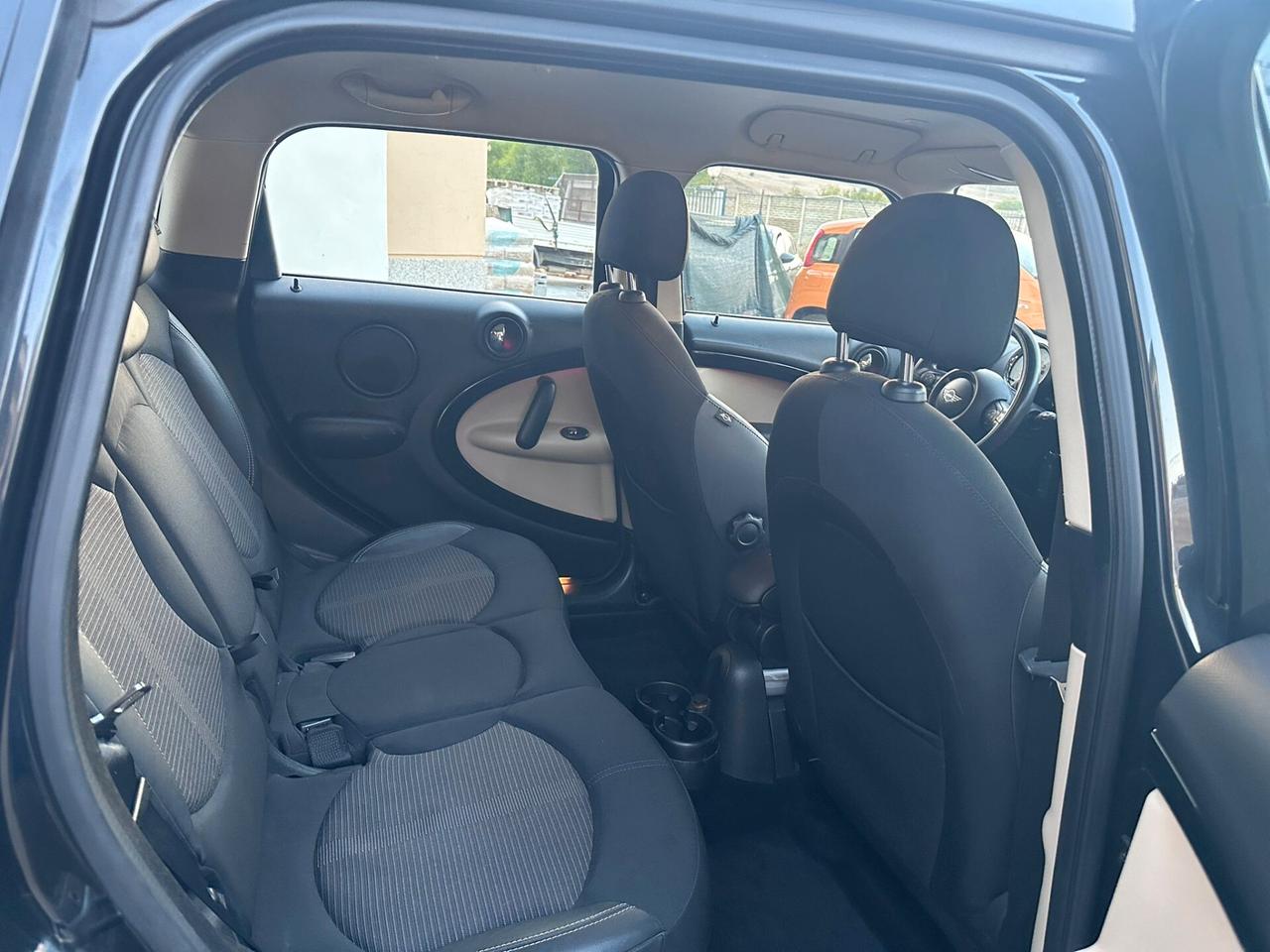 Mini Cooper Countryman 2.0 D Automatica