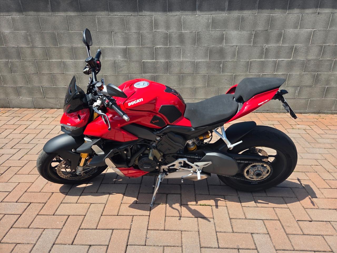 Ducati Streetfighter V4 S