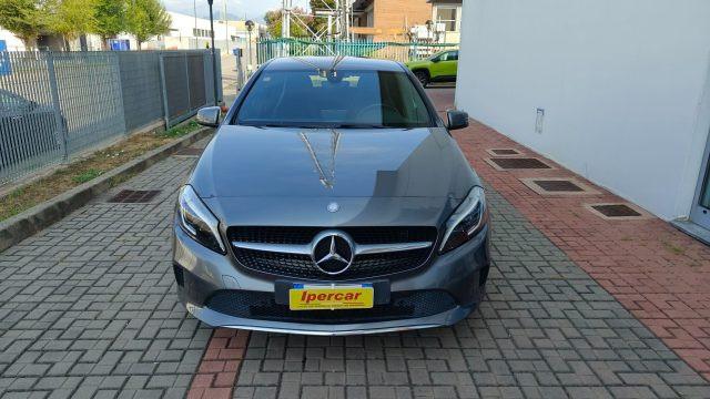 MERCEDES-BENZ A 180 d Sport