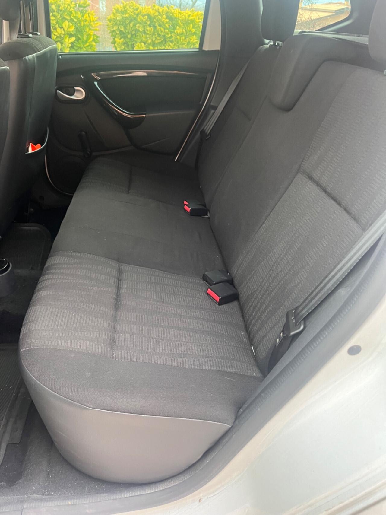 Dacia Duster 1.5 dCi 107 cv PERFETTA NEOPATENTATI