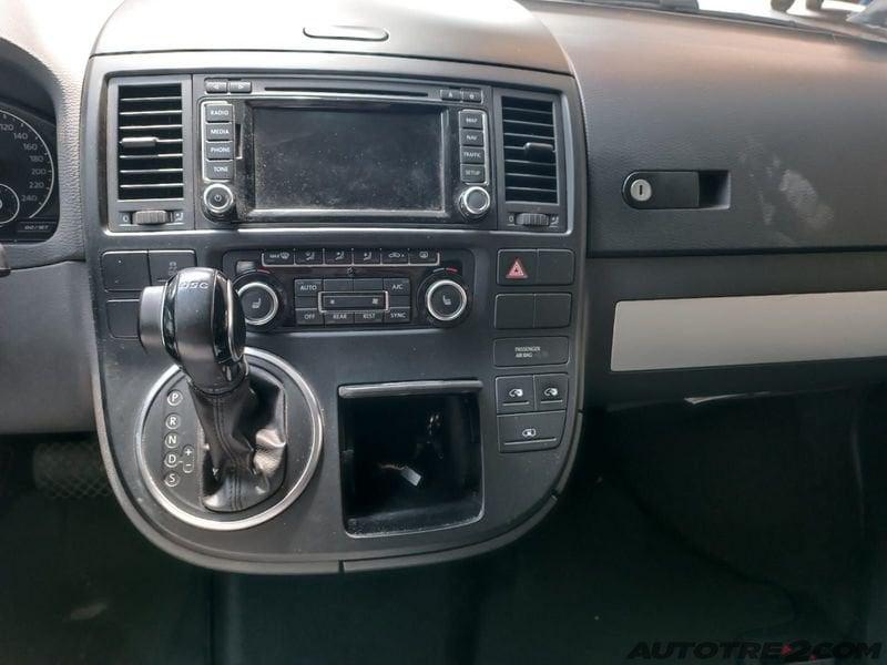 Volkswagen Multivan T5 Multivan 2.0 BiTDI 180CV DSG 4 Motion Highline - TETTO
