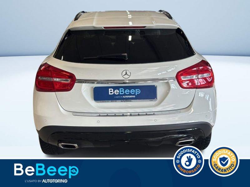 Mercedes-Benz GLA 200 D SPORT AUTO