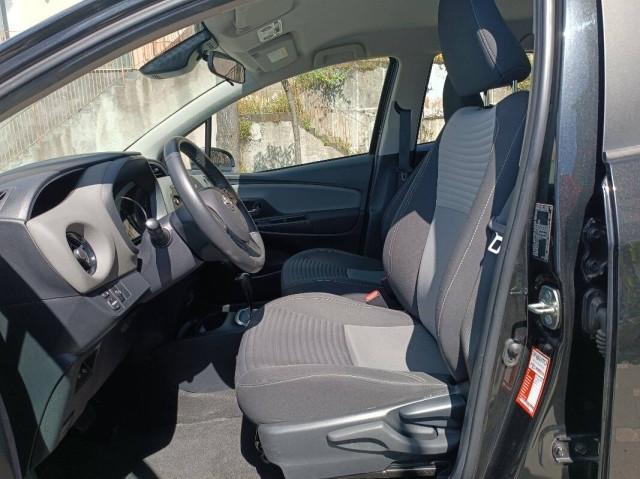 Toyota Yaris 1.5 Hybrid Business 73CV