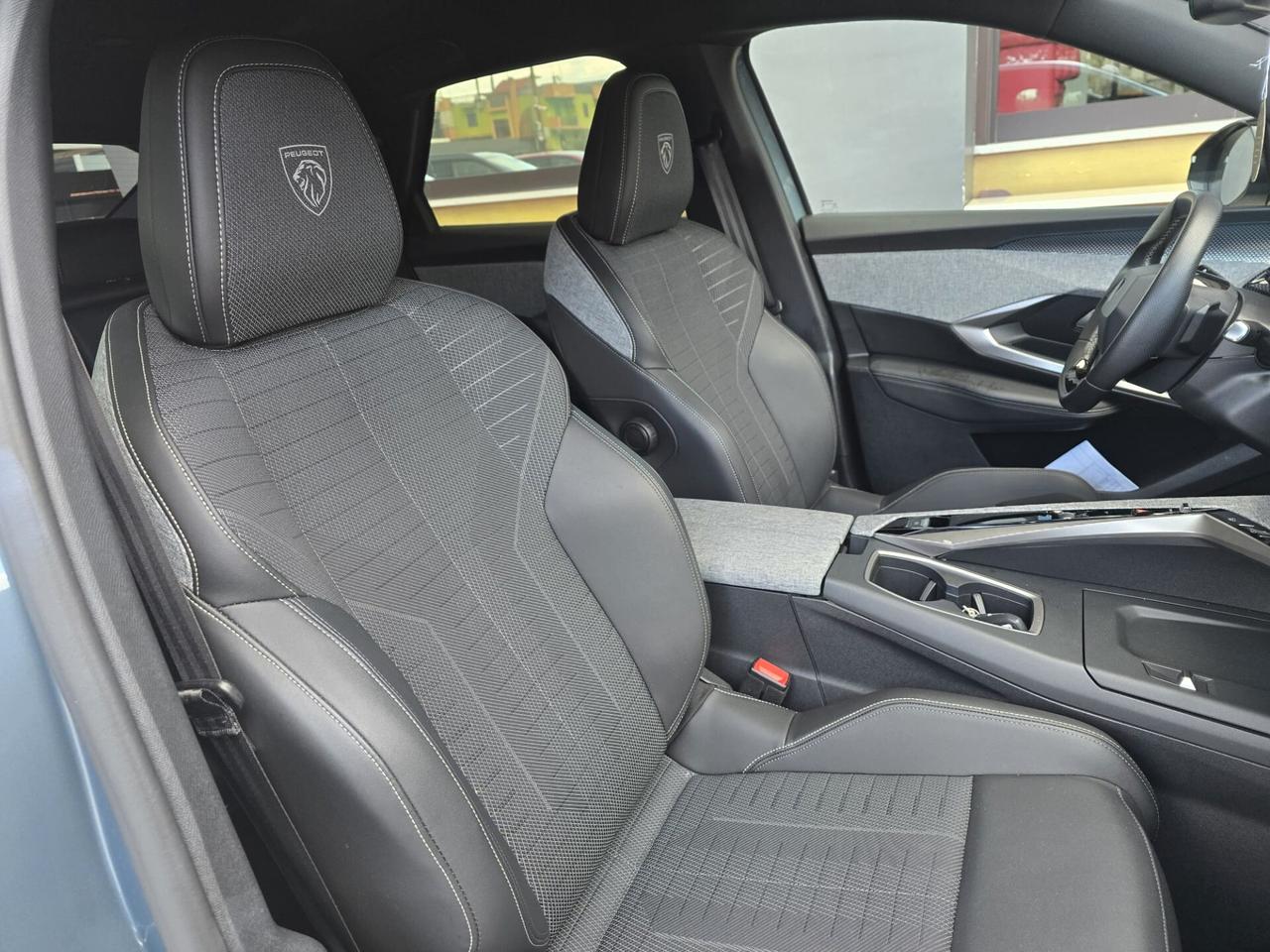 Peugeot 3008 Hybrid 136 e-DCS6 GT