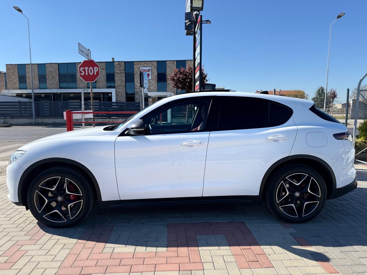 Alfa Romeo Stelvio 2.2 Turbodiesel 210 CV AT8 Q4 Veloce