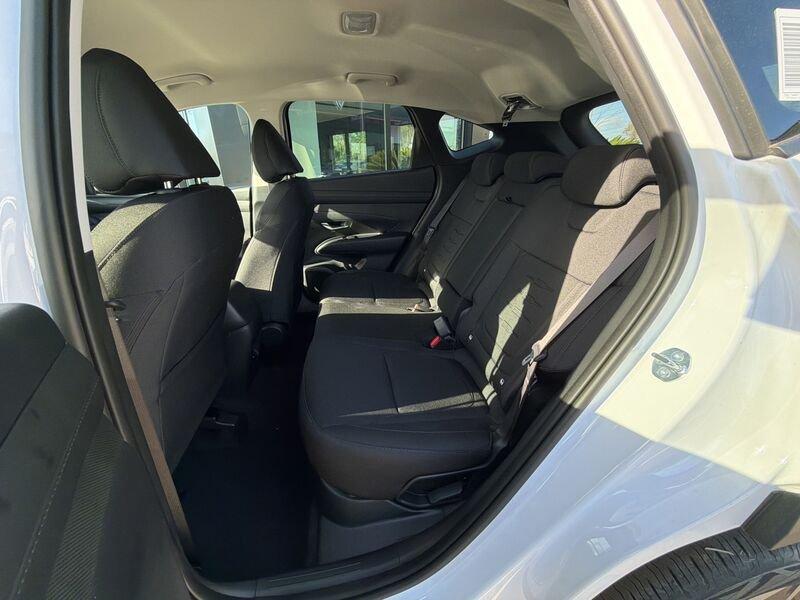 Hyundai Tucson III 2024 1.6 hev Business 2wd auto