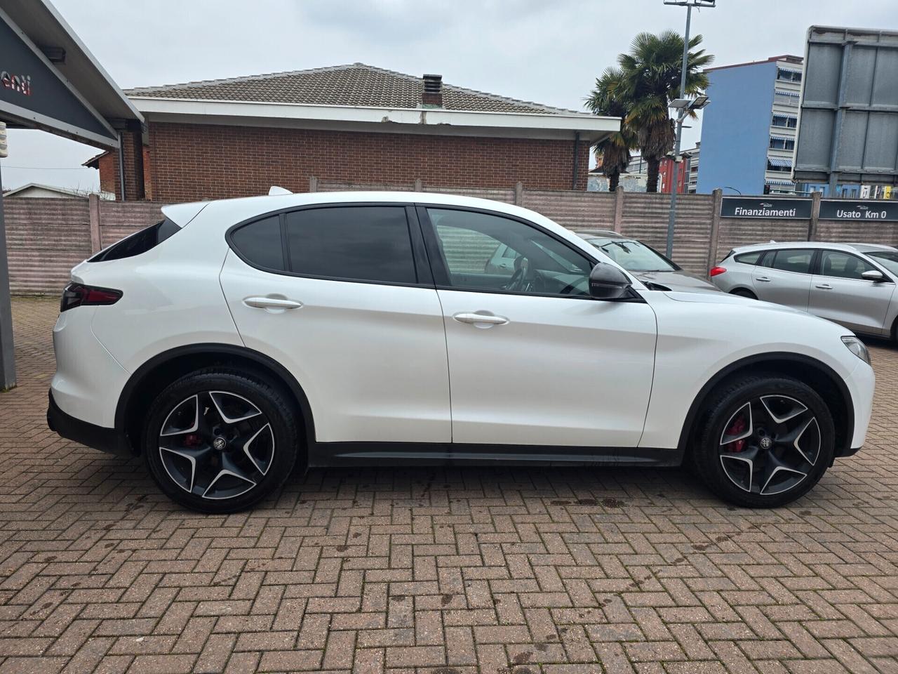 Alfa Romeo Stelvio 2.2 210 CV AT8 Q4 Ti Veloce