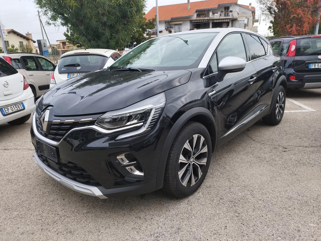 Renault Captur TCe 12V 90 CV Techno