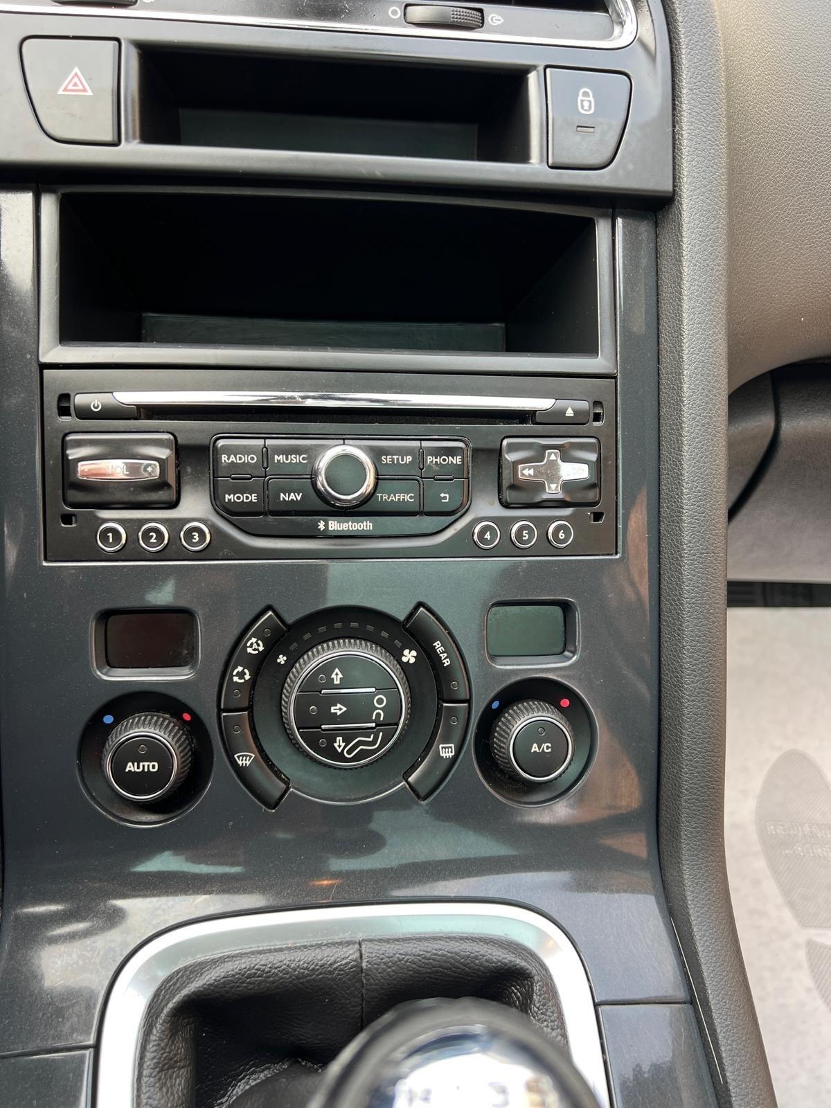 Peugeot 5008 BlueHDi 120 S&S Allure