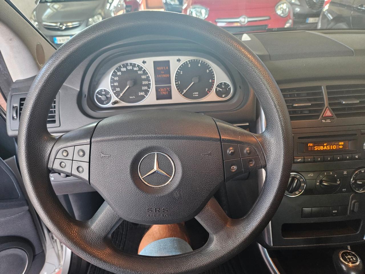 Mercedes-benz B 180 BlueEFFICIENCY Executive