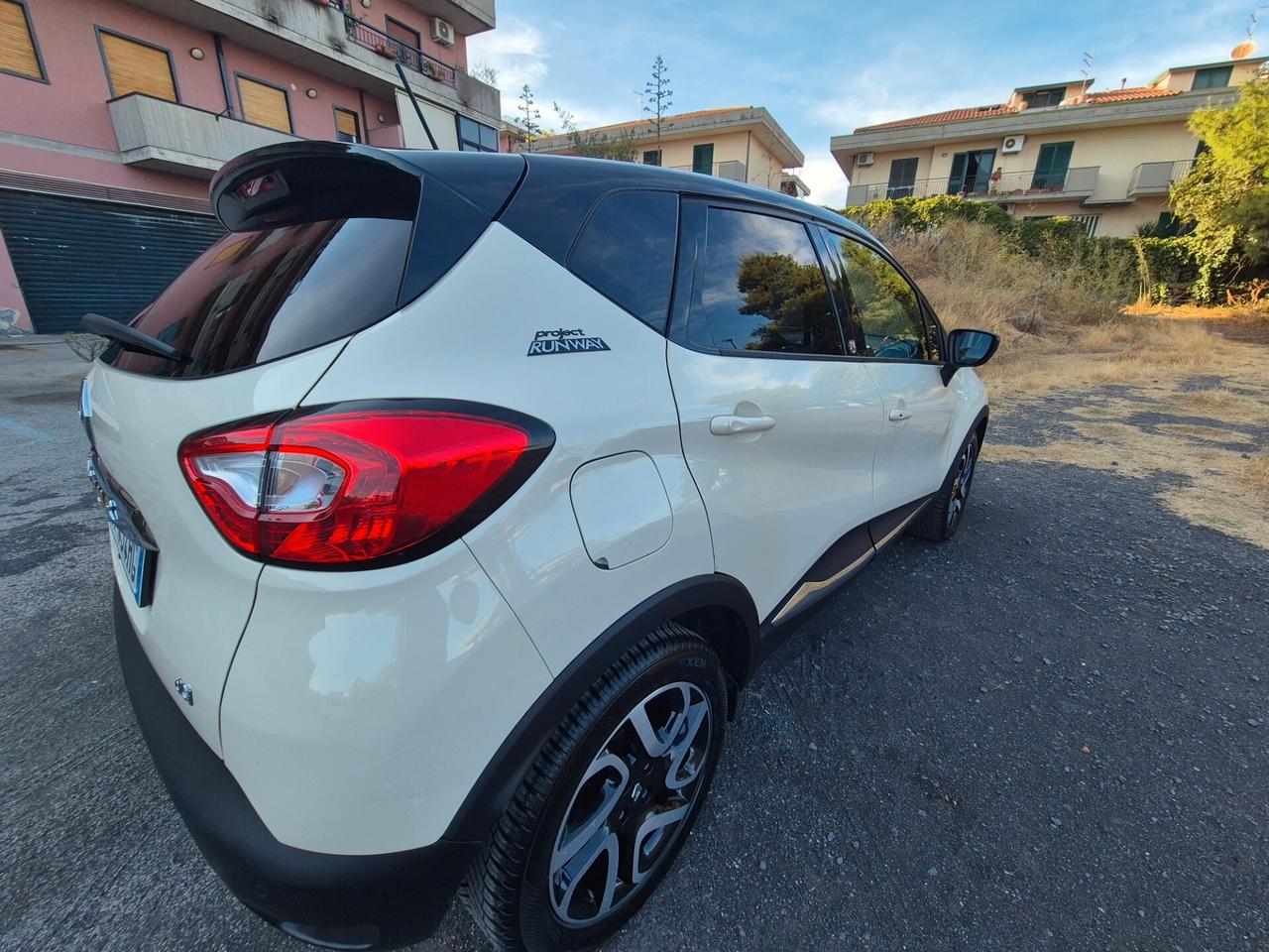 Renault Captur 1.5 dCi 90 CV S&S Project Runway 2015