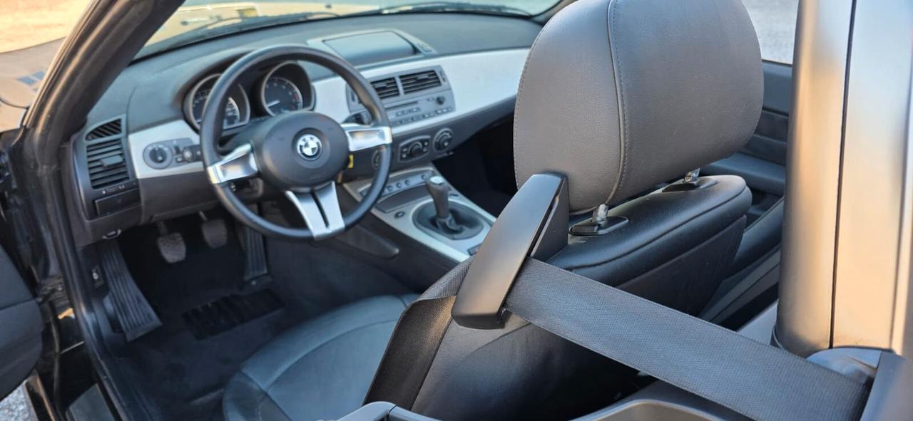 Bmw Z4 3.0i Roadster Aerokit