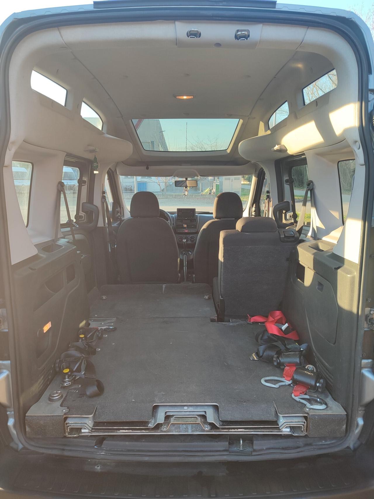 FIAT DOBLO X DISABILI 1.6MJT POCHI KM AUTOMATICO