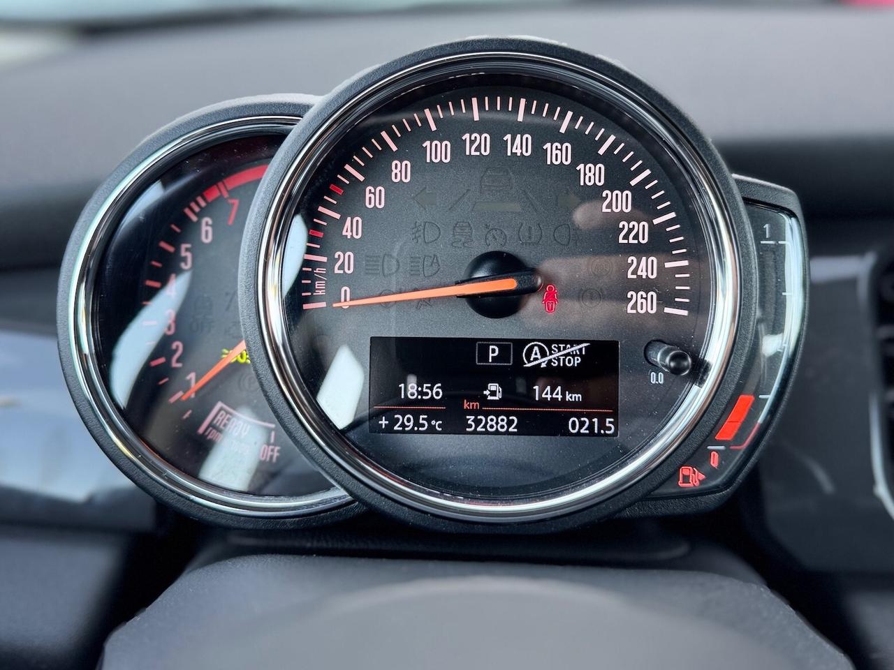 Mini Mini 1.5 One Camden 102cv auto E6 - 2022