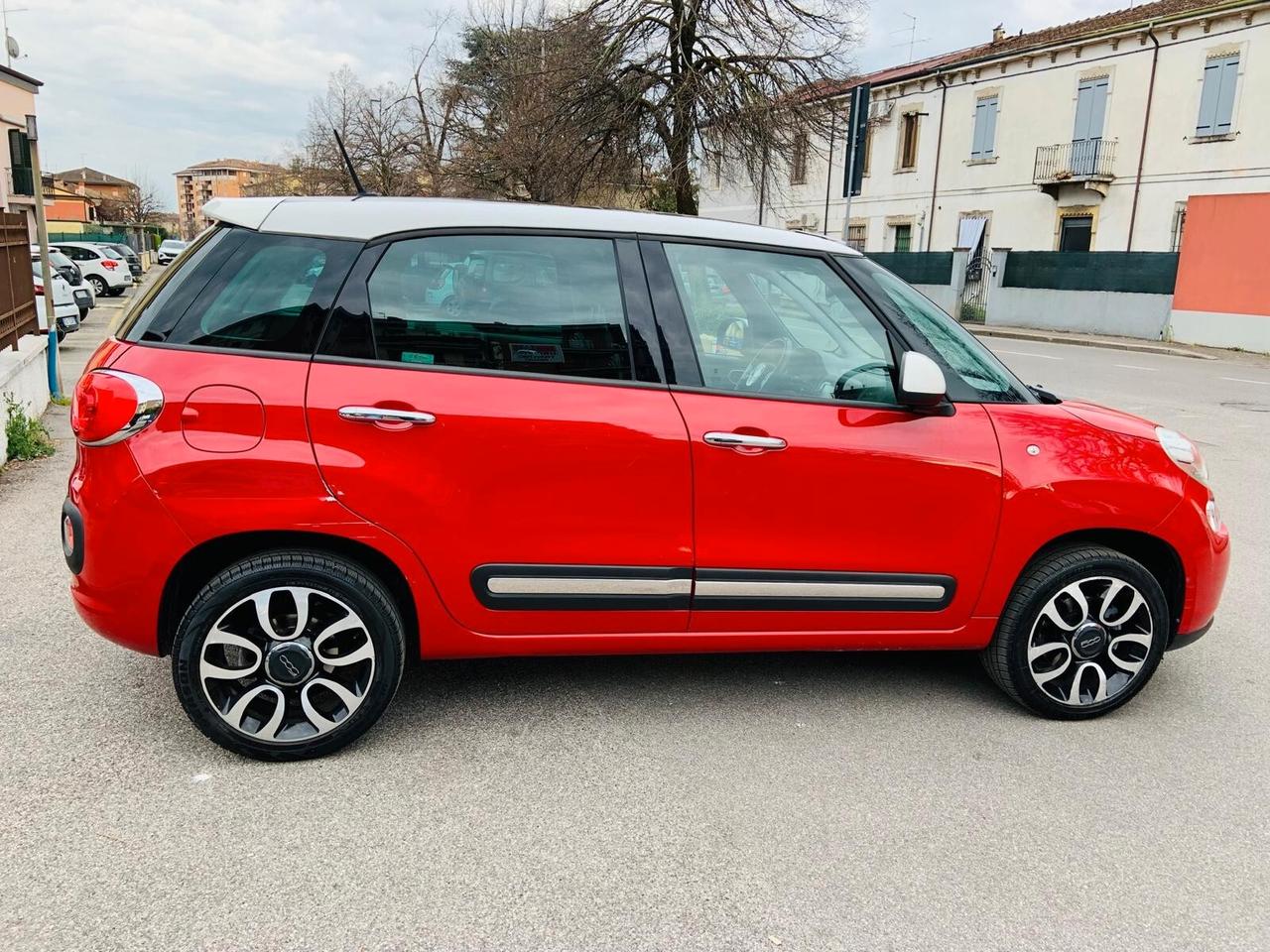 Fiat 500L 0.9 TwinAir Turbo Natural Power Lounge