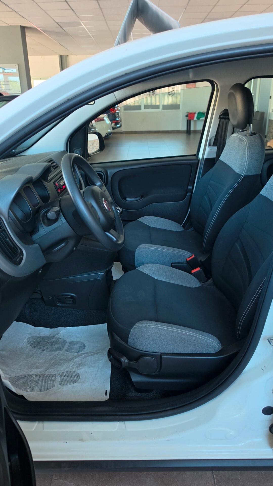 Fiat Panda Hybrid Firefly 69cv