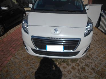 Peugeot 5008 BlueHDi 150 S&S Allure