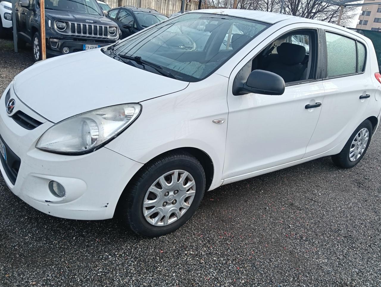Hyundai i20 1.2 MPI GPL Connectline