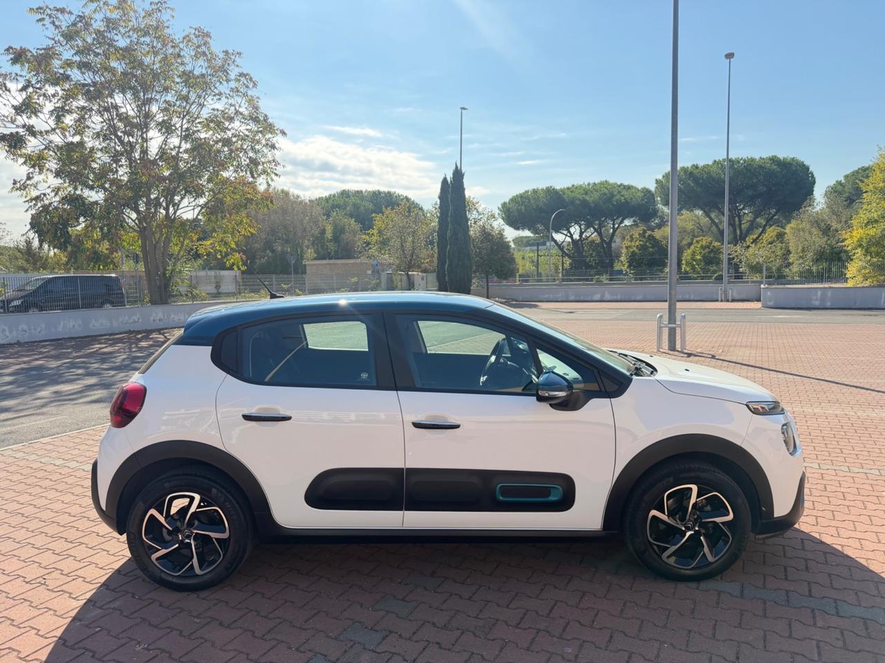 Citroen C3 BlueHDi Shine Pack