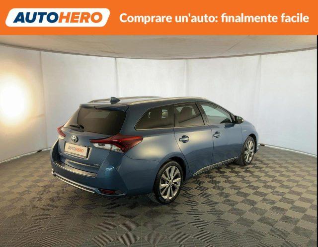 TOYOTA Auris Touring Sports 1.8 Hybrid Lounge