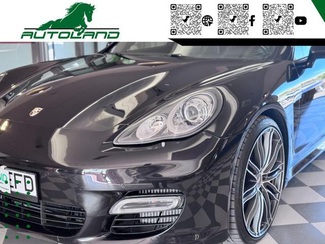 PORSCHE Panamera Turbo