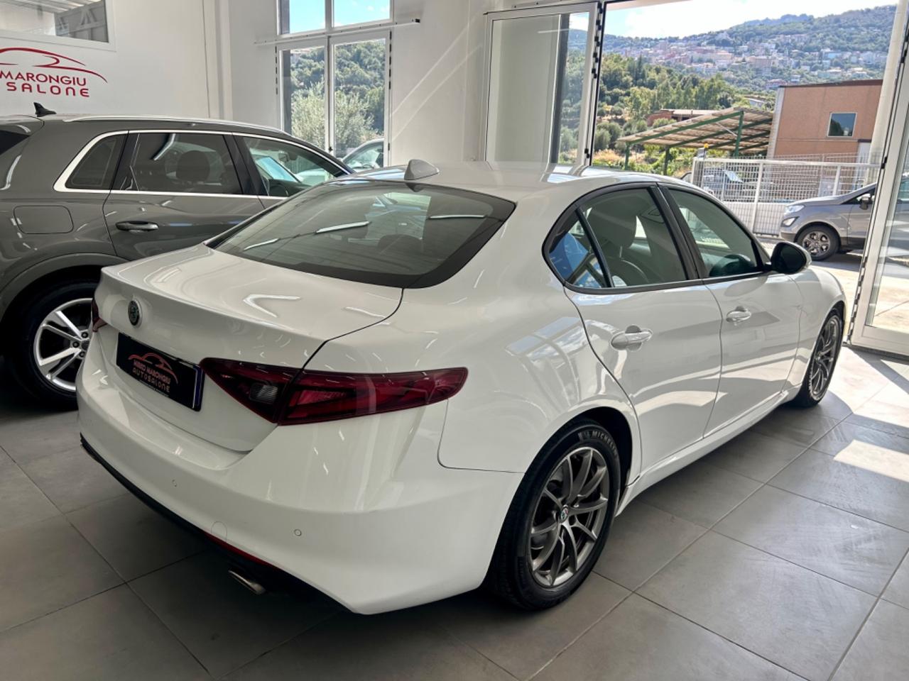 Alfa Romeo Giulia 2.2 180 CV AT8 Super FINANZIABILE