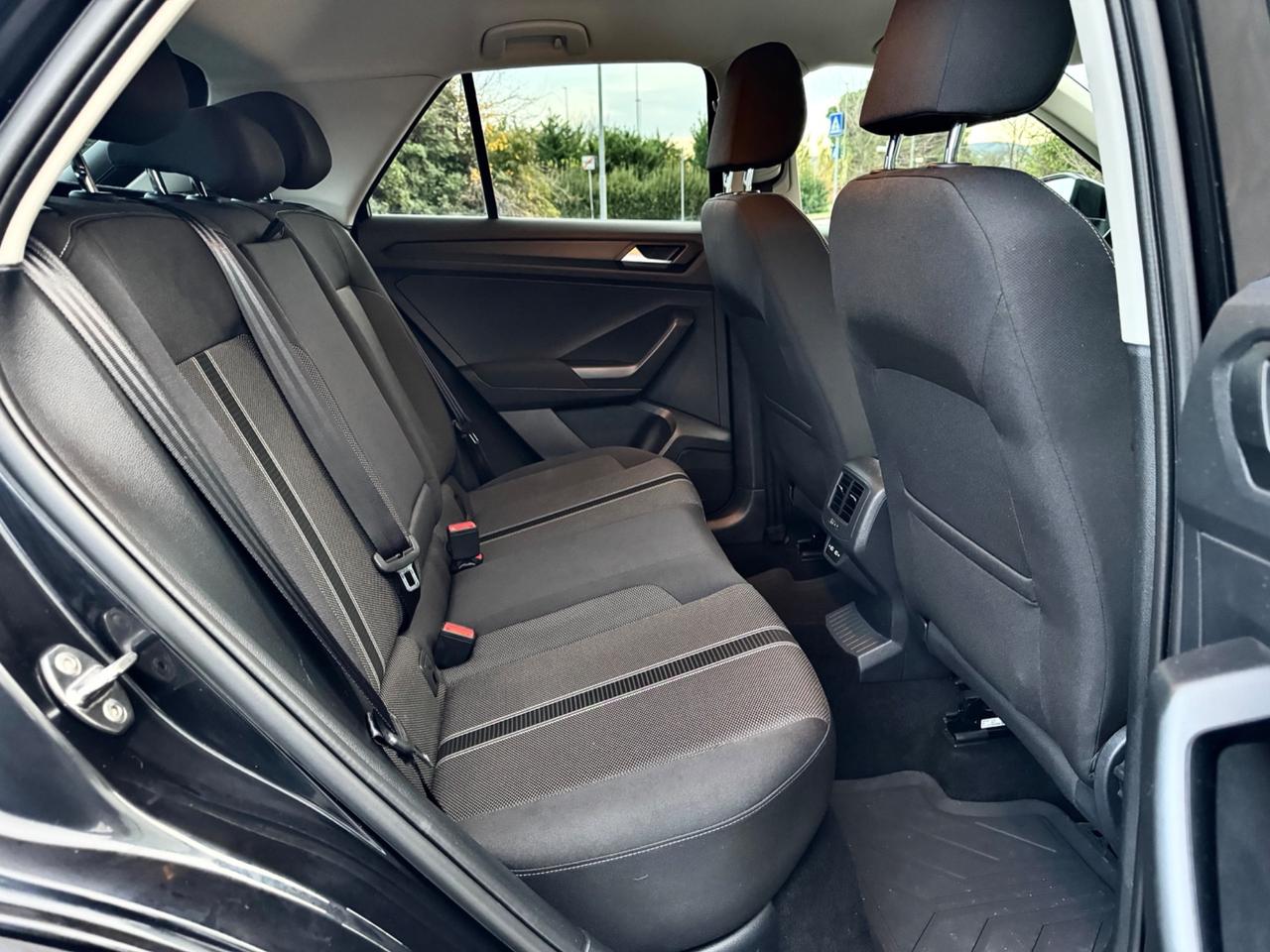 Volkswagen T-Roc 1.5 TSI ACT DSG Sport BlueMotion 2021