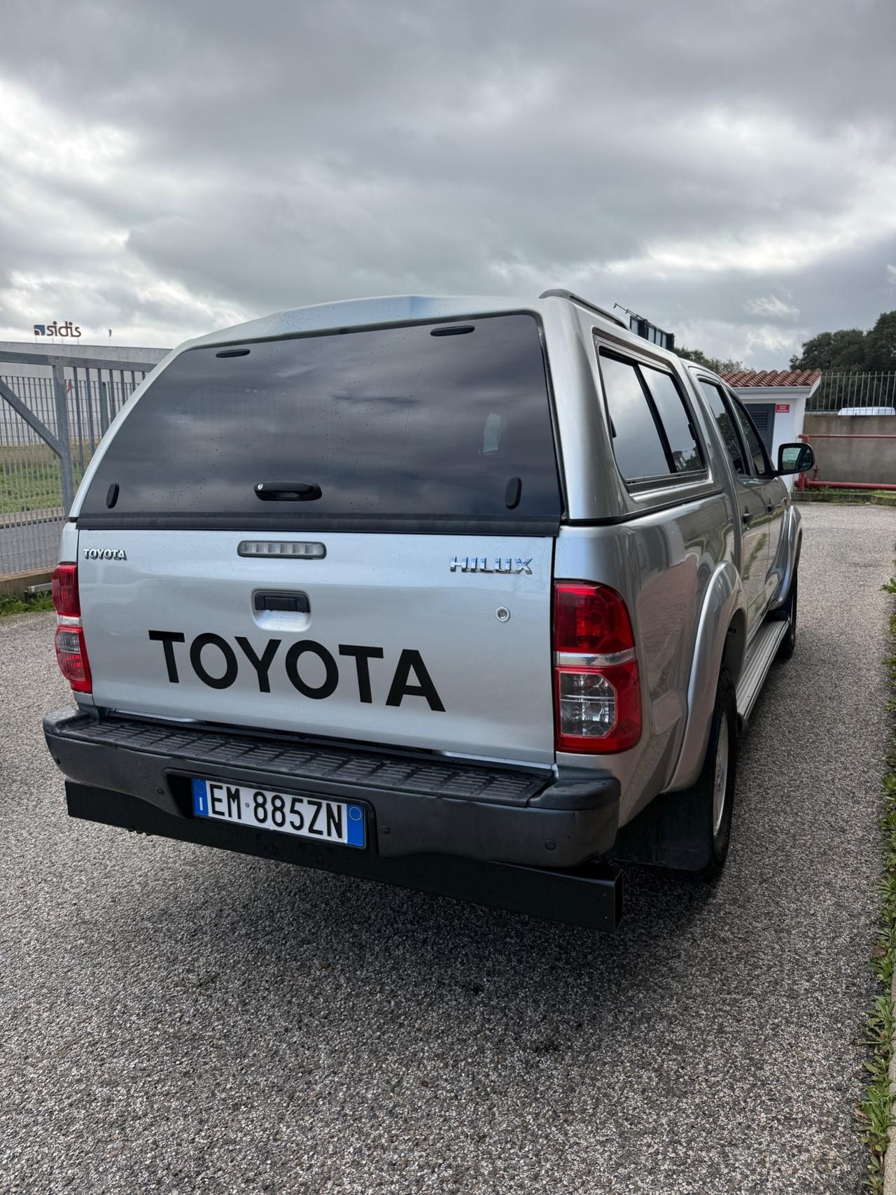 Toyota Hilux 2.5 D-4D 4WD DOPPIA CABINA my13"