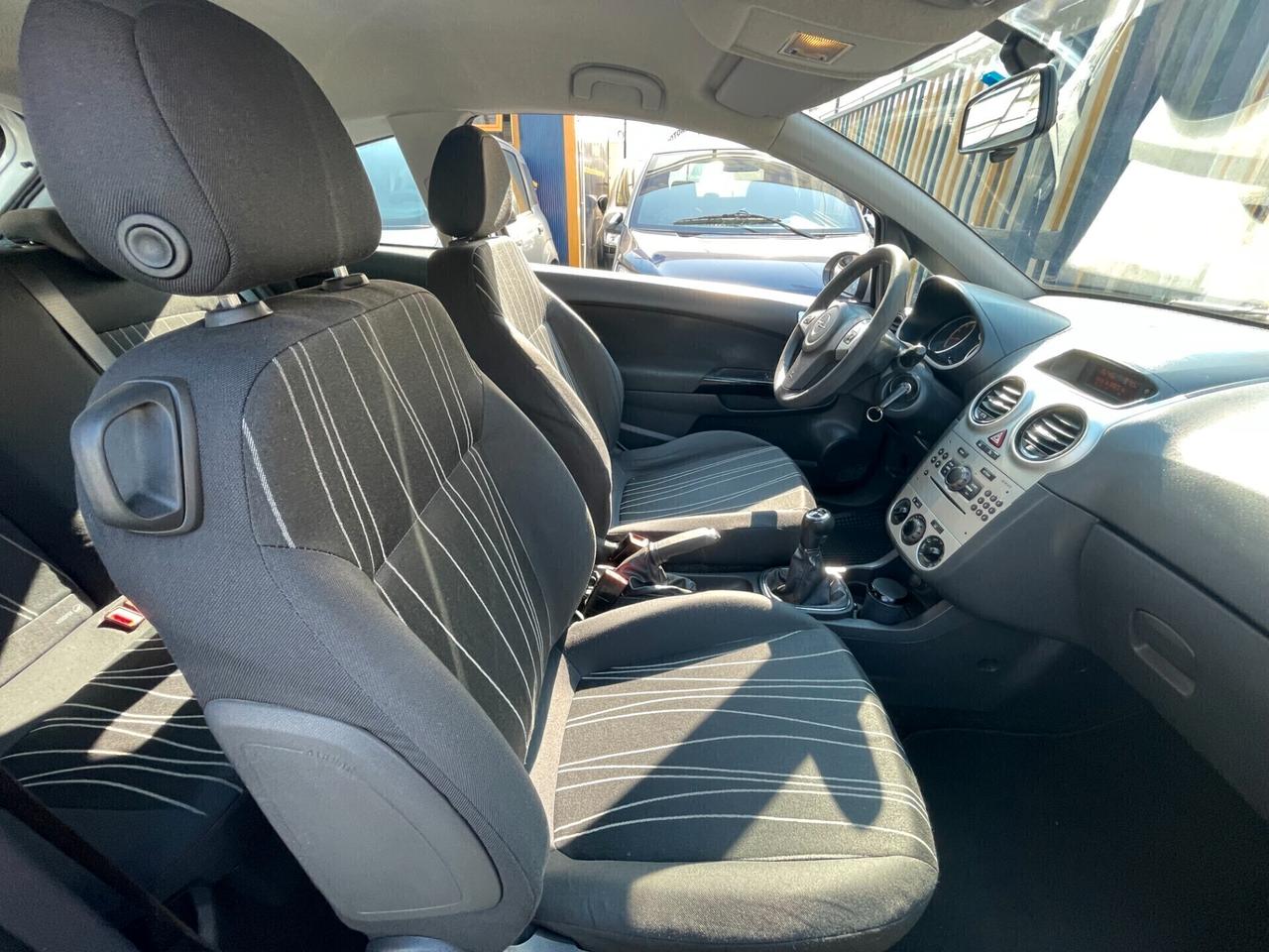 Opel Corsa 1.0 12V 3 porte Club