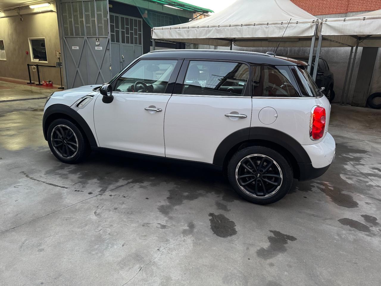 Mini Cooper D Countryman 2.0 Business Automatica