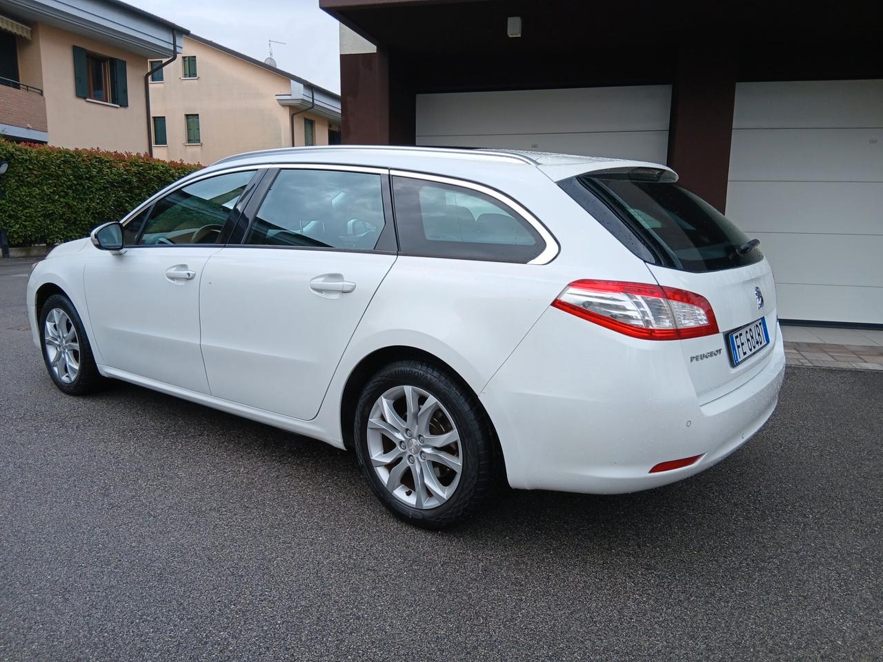Peugeot 508 BlueHDi 150 S&S SW Allure la guidi a € 170 mese
