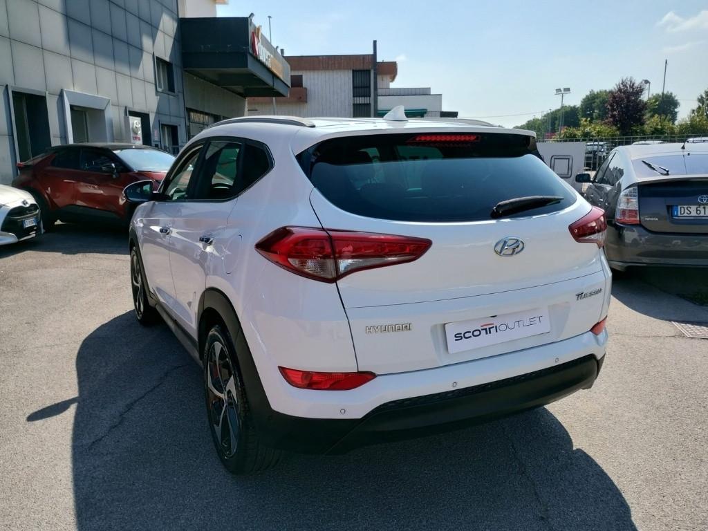 HYUNDAI Tucson II 2015 - Tucson 1.7 crdi Xpossible 2wd 141cv dct