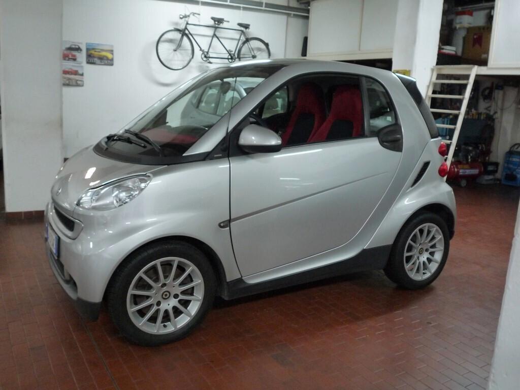 Smart ForTwo 800 40 kW coupé passion cdi
