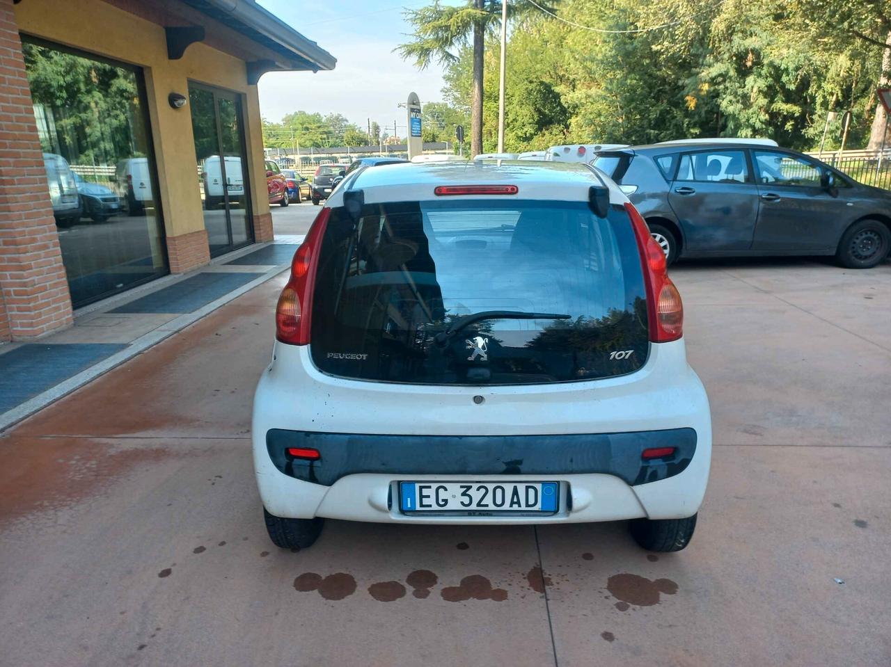 Peugeot 107 1.0 68CV 5p. Desir