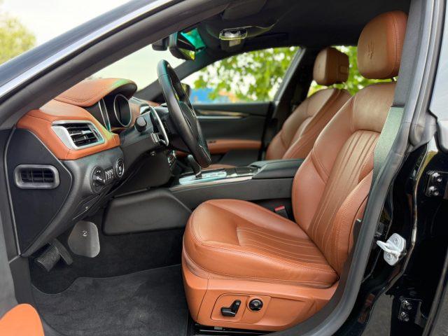 MASERATI Ghibli V6