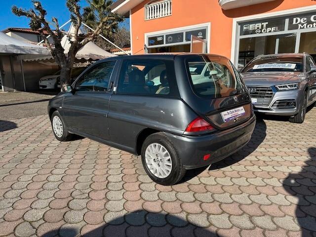 LANCIA Ypsilon Hybrid 1.0 Benz. 70CV Silver - 2022