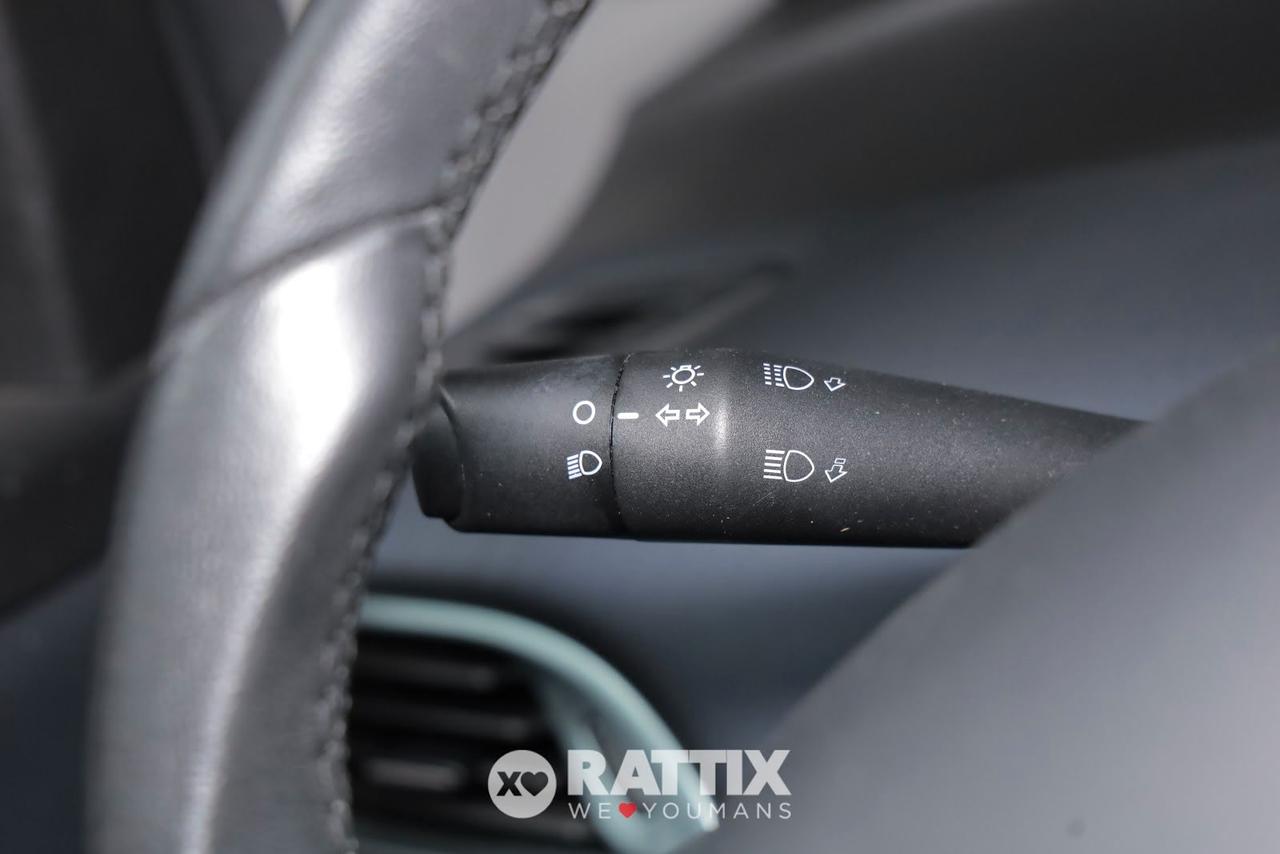 Lancia Ypsilon 1.0 Firefly Hybrid 70CV Platino