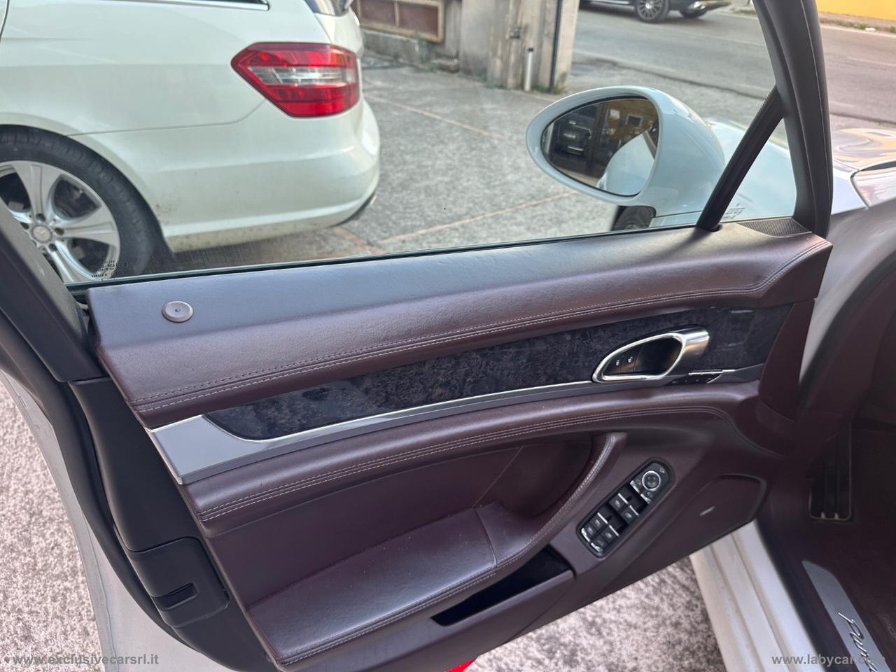 PORSCHE Panamera 3.0 Diesel Platinum Edition FULL OPTIONAL