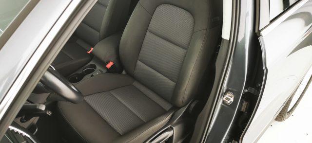 AUDI Q3 2.0 TDI 120 CV Business