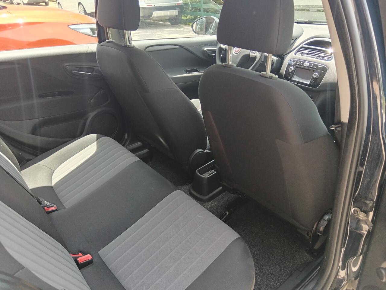 Fiat Punto 1.3 MJT 95CV 5P LOUNGE NAVI
