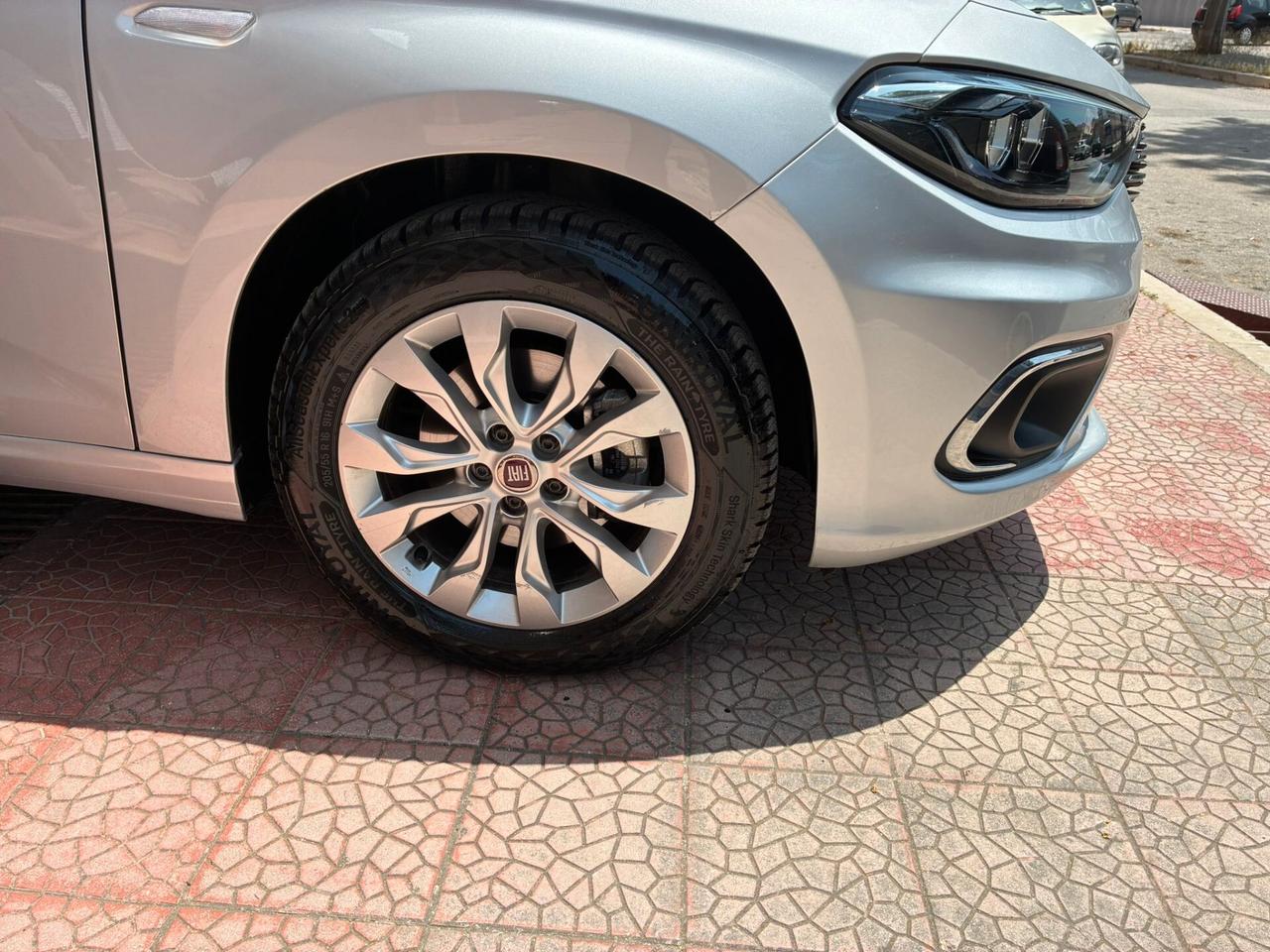 Fiat Tipo 1.3 Mjt Lounge 23.000km-2018