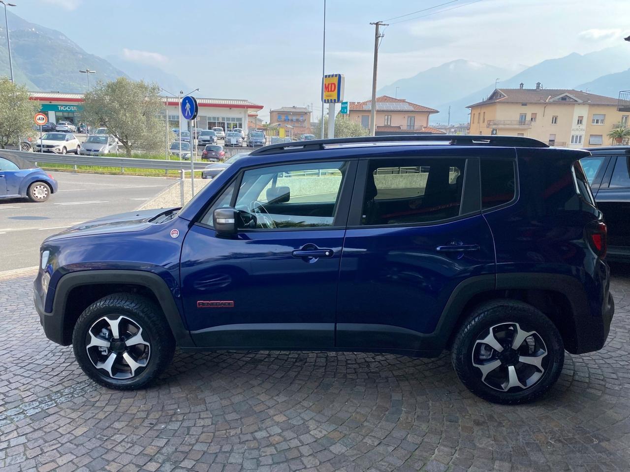 Jeep Renegade 2.0 Mjt 170CV 4WD Active Drive Low Trailhawk
