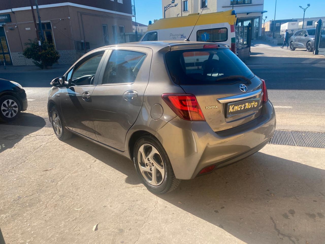Toyota Yaris 1.5 Hybrid 12/2016