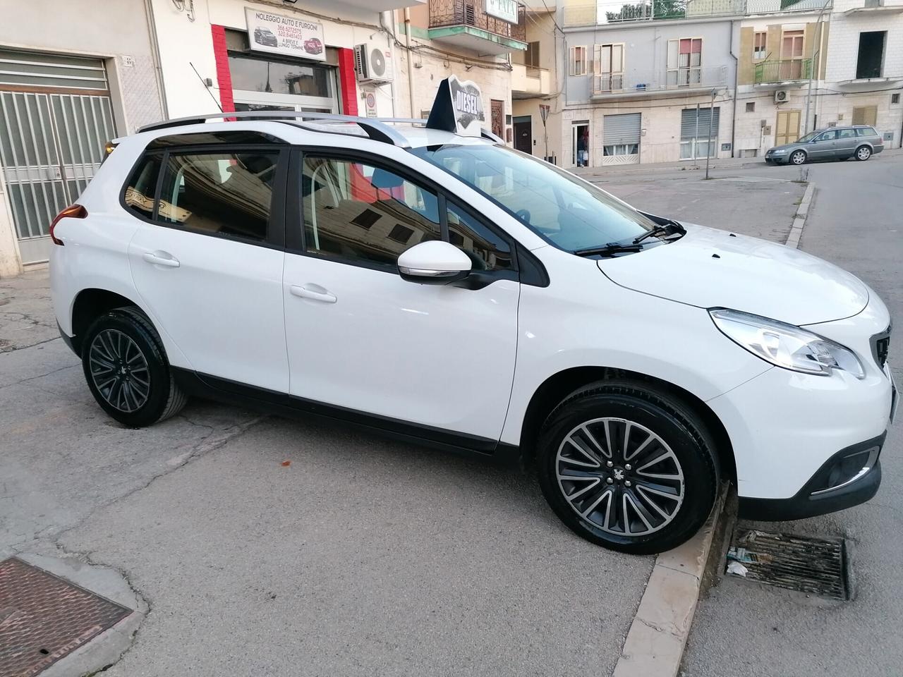 Peugeot 2008 BlueHDi 100 Active
