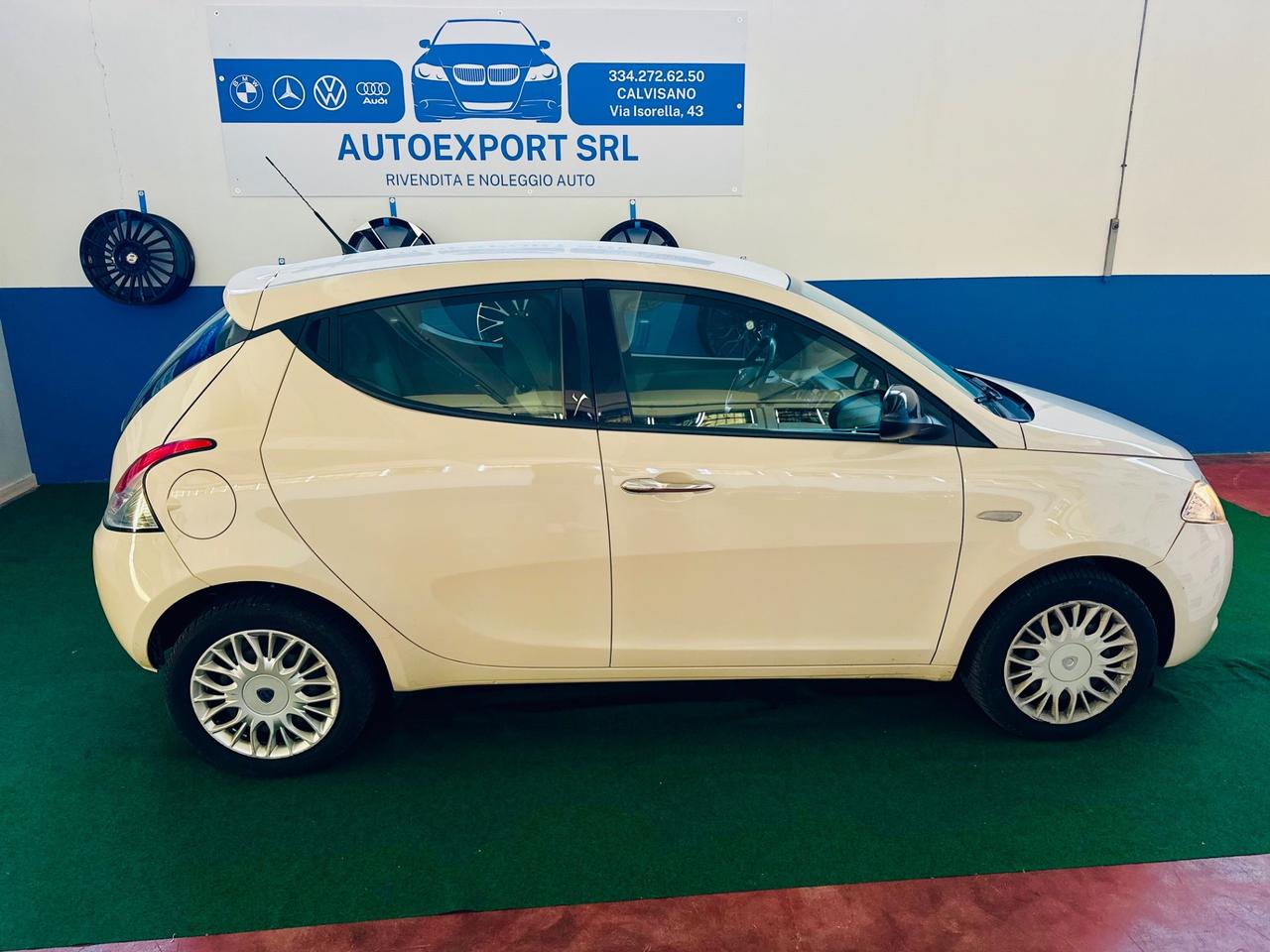 Lancia Ypsilon 1.2 69 CV/2017/ok neopatentati
