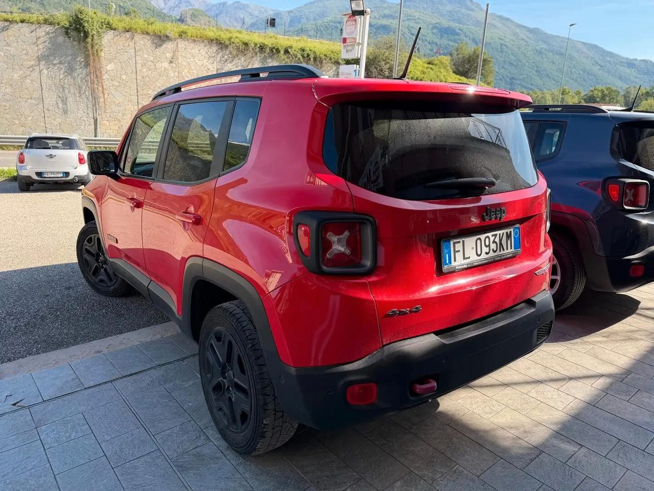 Jeep Renegade 2.0 Mjt 170CV 4WD Active Drive Low Trailhawk