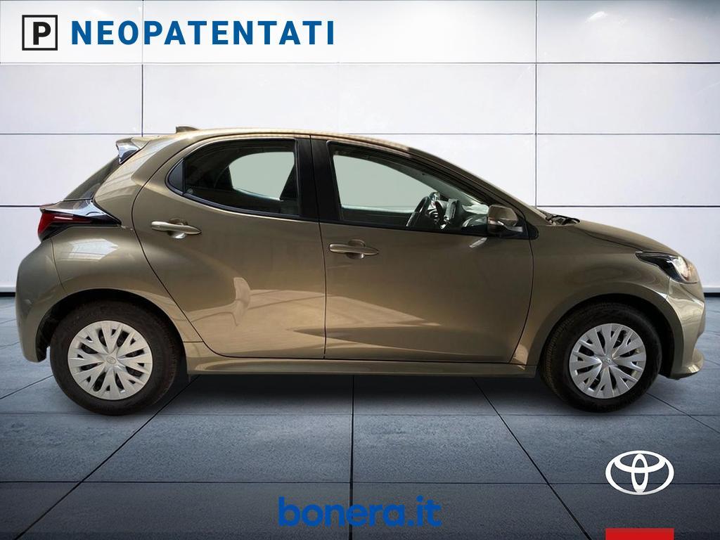 Toyota Yaris 1.0 VVT-i Active